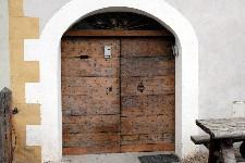 Main entrance door to La Maison Clar&eacute;e